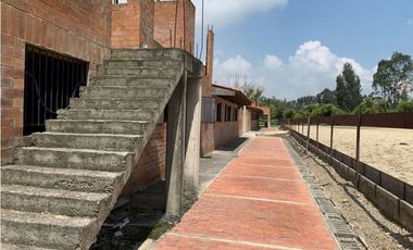 Venta casa con caballerizas en Mosquera