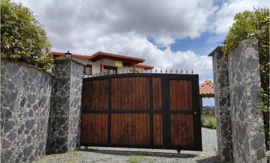 Venta de finca en Marinilla, Antioquia