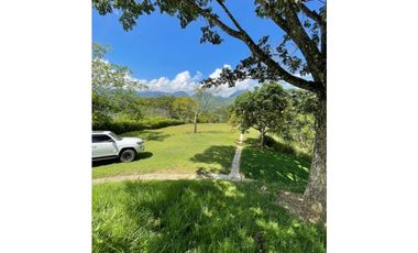 ¡Oportunidad única! Lote en venta: ¡Construye tus sueños aquí!