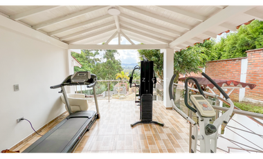 Finca Independiente Vía Aeropuerto - Guarne