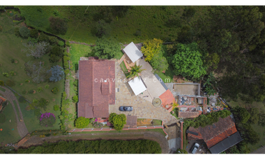 Finca Independiente Vía Aeropuerto - Guarne
