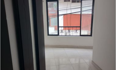 SE VENDE CASA CON 3 RENTAS EN EL CENTRO DE PEREIRA VEHICULAR