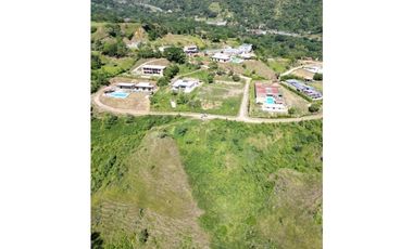 Tu hogar ideal en San Jerónimo: ¡Lotes exclusivos!