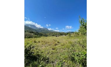 Tu hogar ideal en San Jerónimo: ¡Lotes exclusivos!