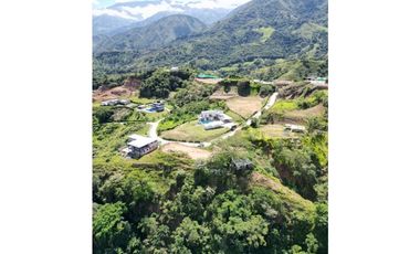 Tu hogar ideal en San Jerónimo: ¡Lotes exclusivos!