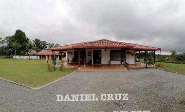 VENTA DE CASA CAMPESTRE, PARC LAS MARGARITAS