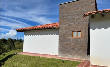 VENTA FINCA 3400 mts2 MARINILLA VEREDA CASCAJO