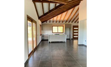 VENTA FINCA 3400 mts2 MARINILLA VEREDA CASCAJO