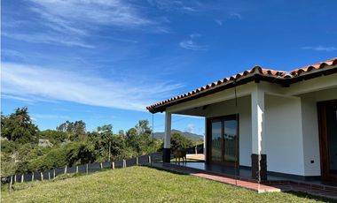 VENTA FINCA 3400 mts2 MARINILLA VEREDA CASCAJO