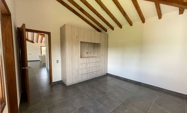 VENTA FINCA 3400 mts2 MARINILLA VEREDA CASCAJO