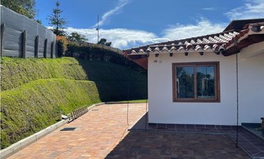 VENTA FINCA 3400 mts2 MARINILLA VEREDA CASCAJO