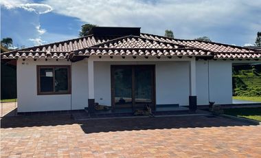 VENTA FINCA 3400 mts2 MARINILLA VEREDA CASCAJO