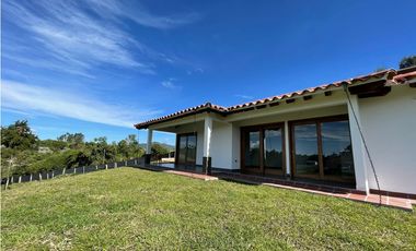 VENTA FINCA 3400 mts2 MARINILLA VEREDA CASCAJO