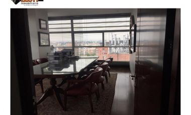 *ARRIENDO OFICINA AMOBLADA 214 M2 EN CALLE 94