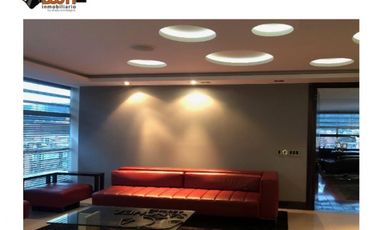 *ARRIENDO OFICINA AMOBLADA 214 M2 EN CALLE 94