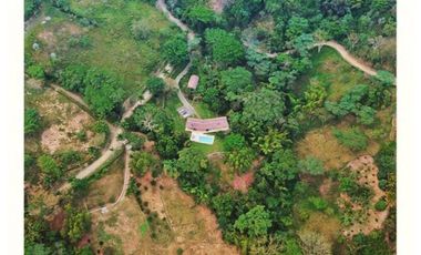 Casa campestre en condominio la Siria