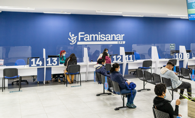 Arriendo Local En Centro comercial Villa Del Rio