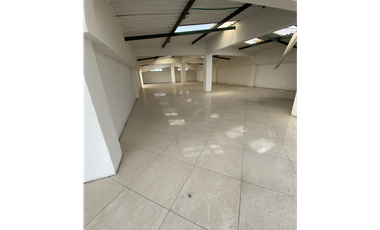 CENTRO COMERCIAL EN  ARRIENDO CHA