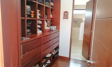 CASA EN VENTA CAJICA
