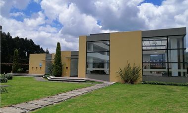 CASA EN VENTA CAJICA