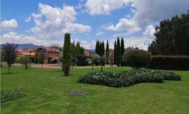 CASA EN VENTA CAJICA