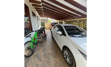 Se vende casa campestre en condominio en La Ceja