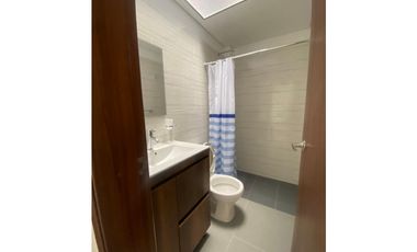 Vendo casa para estrenar con dos apartamentos independientes