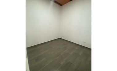 Vendo casa para estrenar con dos apartamentos independientes