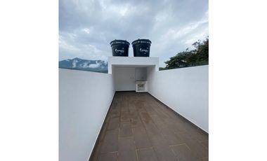 Vendo casa para estrenar con dos apartamentos independientes