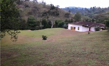 FINCA GUARNE CASA COLONIAL ANTIOQUEÑA VEREDA SAN JOSE