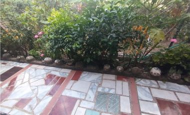 Casa lote en venta de 1500 M2 en La Mesa Cund, COL EN 450 MILL