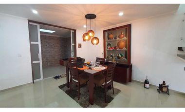 Se Vende Casa En Conjunto Cerrado Sector C.C Avenida, excelentes acaba
