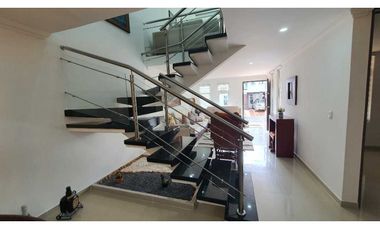 Se Vende Casa En Conjunto Cerrado Sector C.C Avenida, excelentes acaba