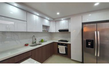 Se Vende Casa En Conjunto Cerrado Sector C.C Avenida, excelentes acaba