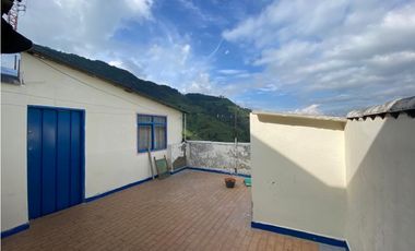 Se Venda Casa Comercial- Buenavista