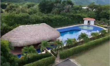 VENDO CASA CON PISCINA EN CONDOMINIO NARIÑO CUNDINAMARCA