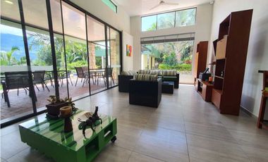 Se Vende Espectacular Casa Campestre en Chinauta