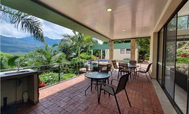 Se Vende Espectacular Casa Campestre en Chinauta