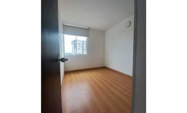 Vendo o permuto apartamento en conjunto  Torres de La Pradera Villavic