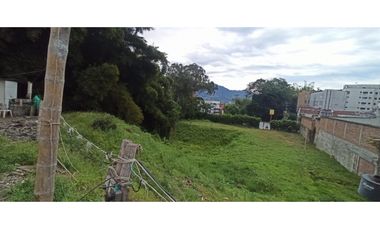 SE VENDE EXCELENTE LOTE EN EL JARDIN QUE LINDA CON ALAMOS