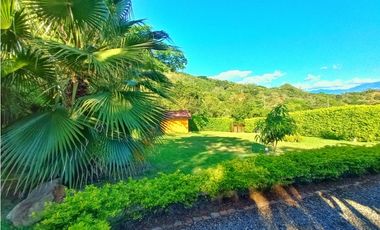 Maat vende Casa Campestre, La Masata-Villeta 2.460m2 $450 Millones