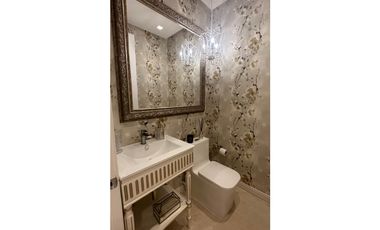 SE VENDE GLAMOUROSO APARTAMENTO EN EL GOLF PISO 22 EN BARRANQUILLA