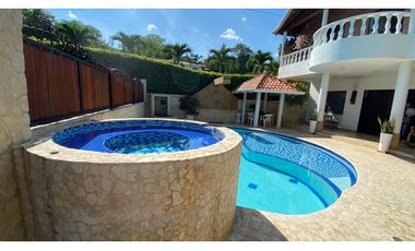 Linda Casa Finca en venta San Jerónimo