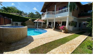 Linda Casa Finca en venta San Jerónimo