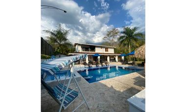 HERMOSA CASA DE VERANO EN SAN JERONIMO EXCELENTE PARA RENTA CORTA