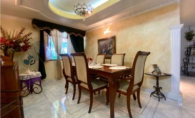 SE VENDE CASA ESQUINERA EN EL BARRIO JARDIN , SANTA MARTA