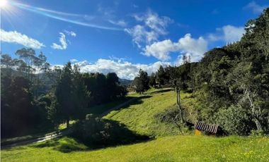 Vendo Amplia y Exclusiva Casa 1h Vereda el Hato k7 Vía Calera