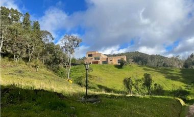 Vendo Amplia y Exclusiva Casa 1h Vereda el Hato k7 Vía Calera