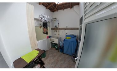 VENTA APARTAMENTO 71.18 mts2 LA CEJA SECTOR LA CRUZ-D
