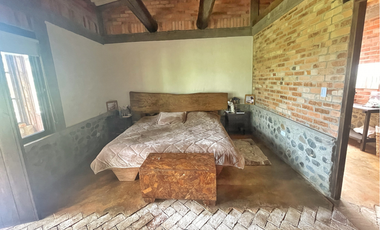 VENDO HERMOSA PARCELA CON CASA CAMPESTRE EN LAS GUACAS